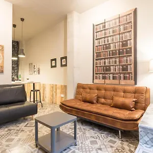  Apartment Historical Center Ollerias Spain